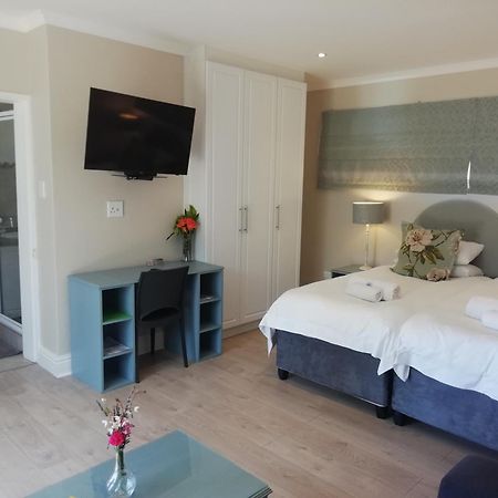 Maroela House Guest Accommodation Bellville Exterior foto