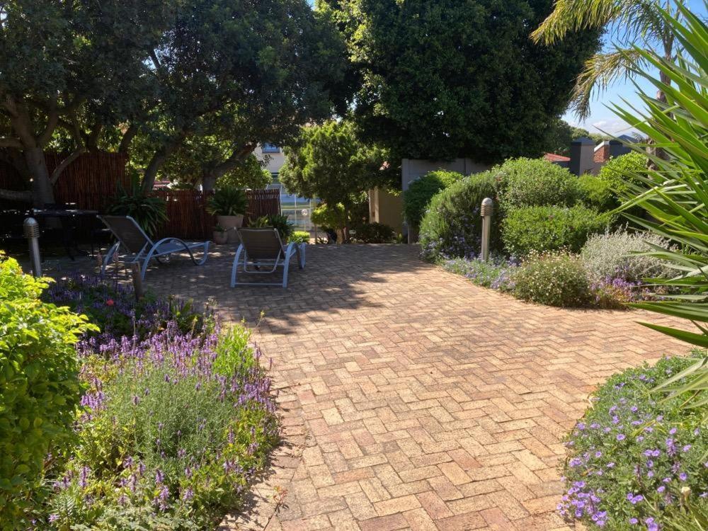 Maroela House Guest Accommodation Bellville Exterior foto